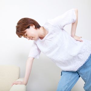 腰痛でお困りの方福岡天神にあるHarie（ハリエ）へ